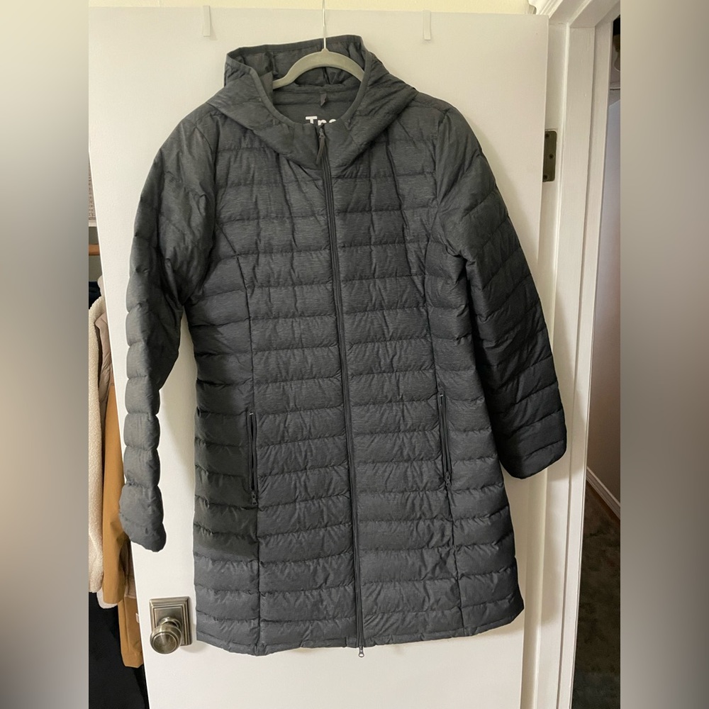 Aritzia Puffer Jacket